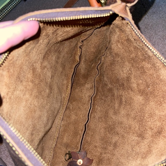 KMM & Co Tortoiseshell Crossbody - Picture 3 of 3